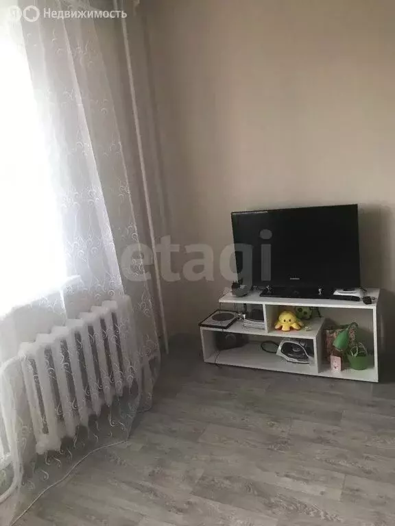 1-комнатная квартира: Сатка, улица 40 лет Победы, 5 (34.4 м) - Фото 1