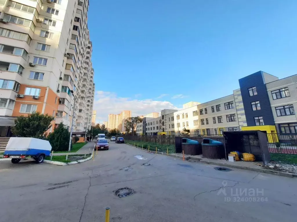 Офис в Краснодарский край, Краснодар ул. Им. Героя Яцкова И.В., 20 (19 ... - Фото 1