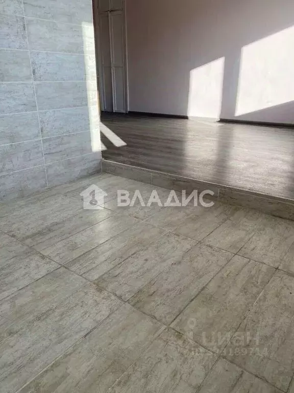 1-к кв. Бурятия, Улан-Удэ Октябрьская ул., 20А (33.8 м) - Фото 1