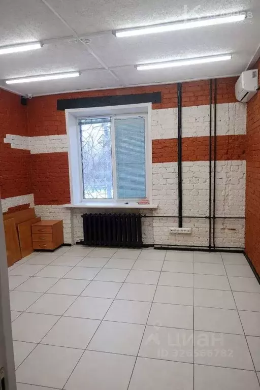 Офис в Воронежская область, Воронеж ул. Комиссаржевской, 7 (17 м) - Фото 2