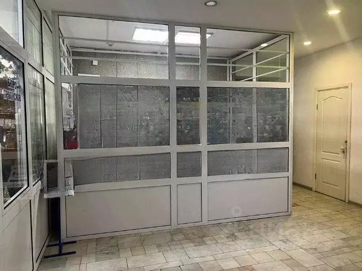 Помещение свободного назначения в Иркутская область, Иркутск Юбилейный ... - Фото 1