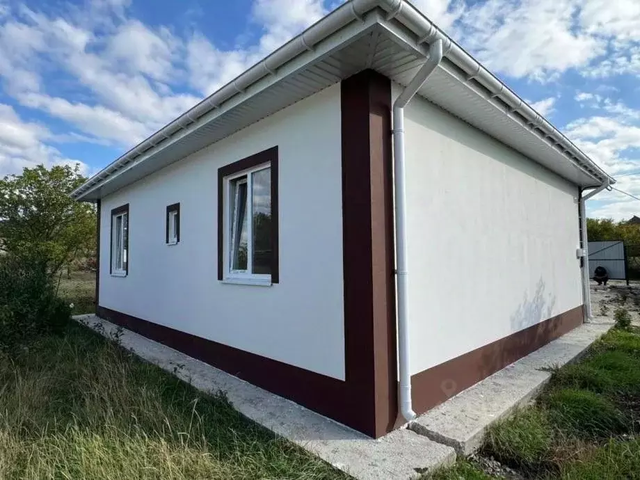 Дом в Крым, Симферопольский район, с. Урожайное  (85 м) - Фото 2