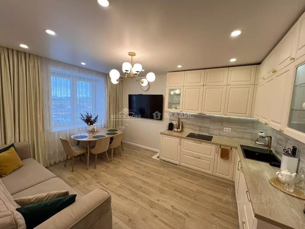 2-к кв. Архангельская область, Северодвинск ул. Ломоносова, 85к2 (67.0 ... - Фото 1