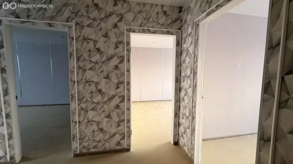 3-комнатная квартира: Соликамск, улица Металлургов, 55 (60 м) - Фото 1