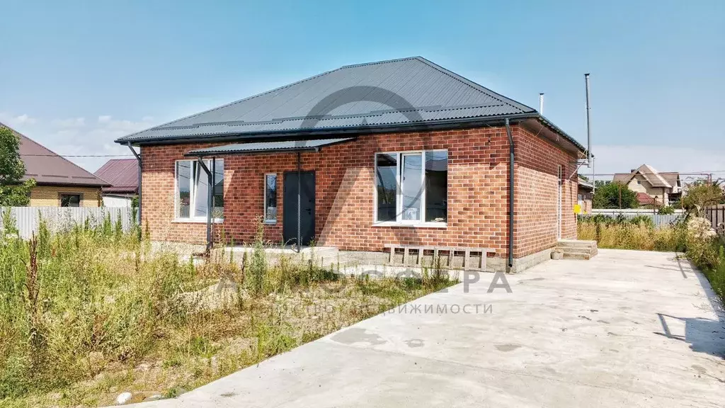 Дом в Краснодарский край, Апшеронск ул. Спорта (115 м) - Фото 0