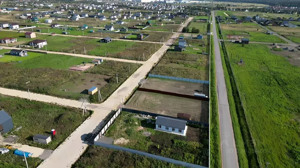 Участок в Ленинградская область, Тосненский район, Федоровское ... - Фото 1