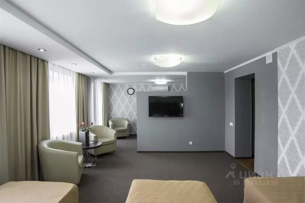 Комната Красноярский край, Красноярск ул. 60 лет Октября, 94 (45.0 м) - Фото 1