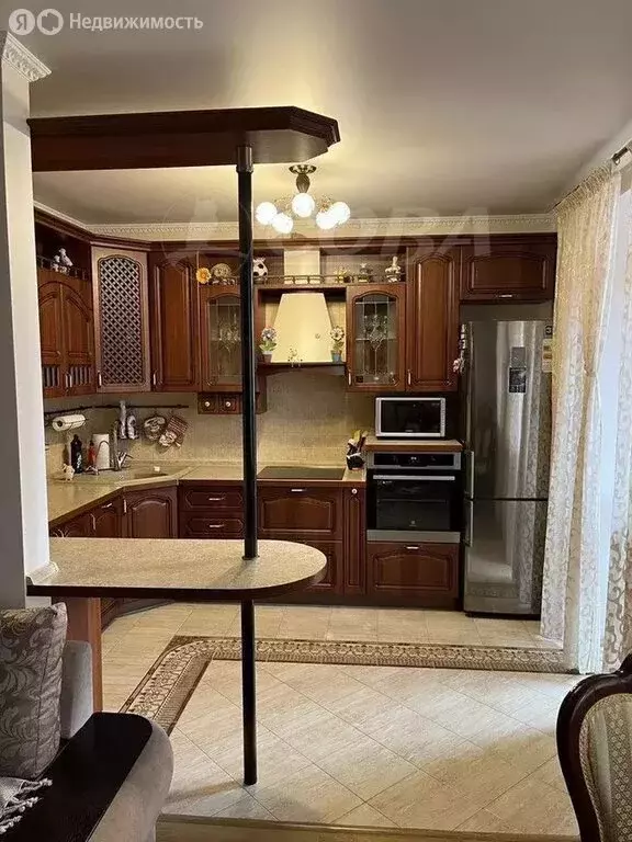 1-комнатная квартира: Тюмень, улица Щорса, 2 (55.3 м) - Фото 1