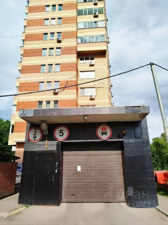 Гараж в Москва Карамышевская наб., 12к1 (19 м) - Фото 2