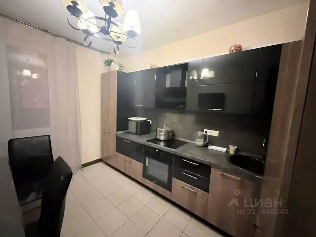 2-к кв. Московская область, Одинцово ул. Сколковская, 3В (76.0 м) - Фото 0