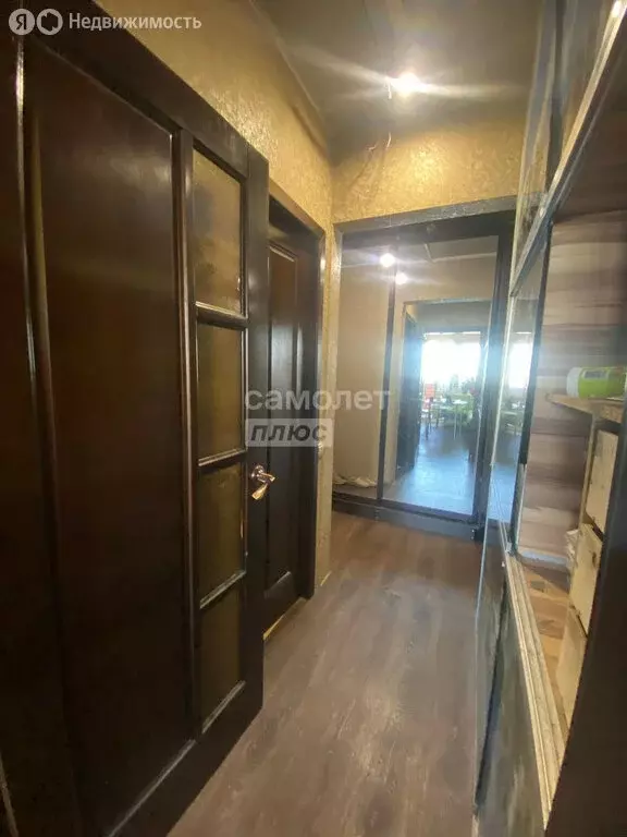 3-комнатная квартира: Киров, улица Ивана Попова, 62 (71.4 м) - Фото 1