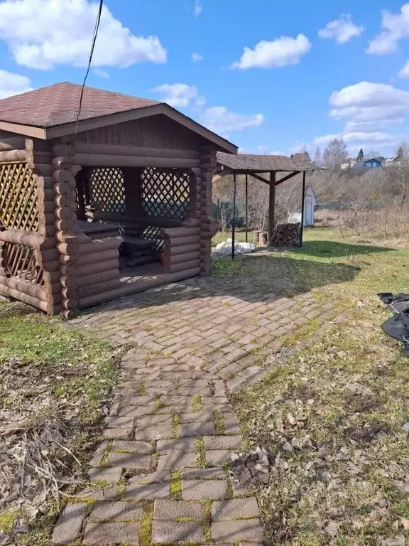 Дом в Новгородская область, Новгородский район, Савинское с/пос, д. ... - Фото 0