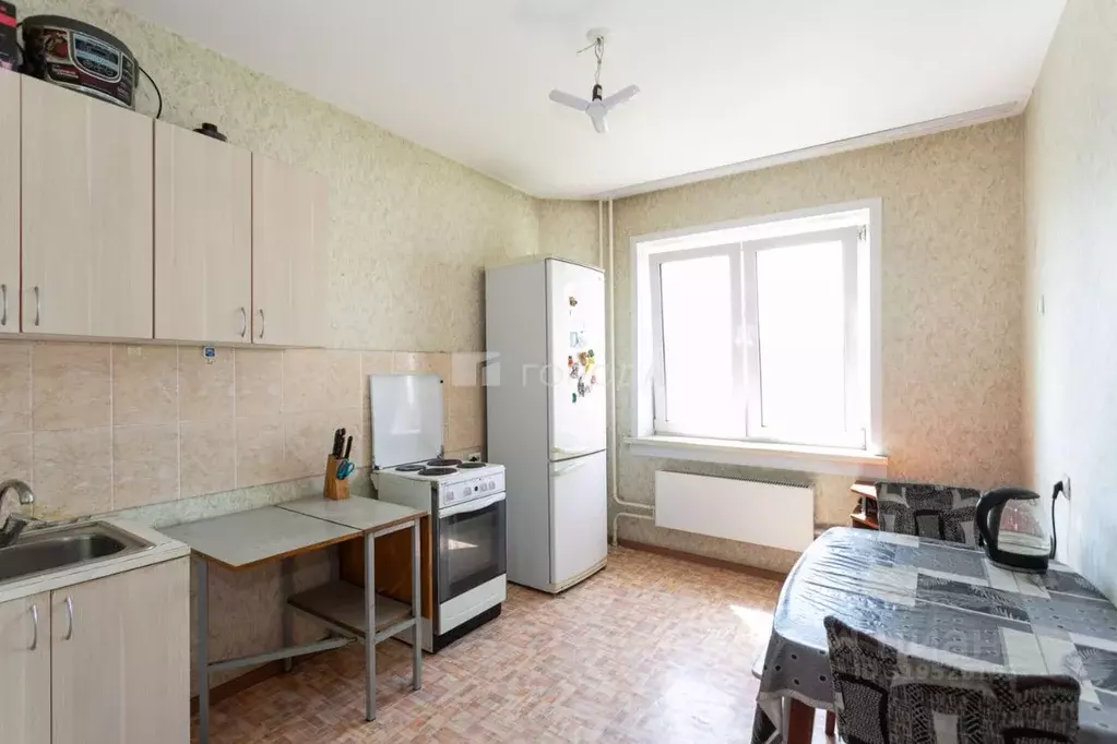 1-к кв. Новосибирская область, Новосибирск Спортивная ул., 13 (37.0 м) - Фото 0