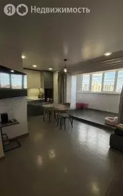 2-комнатная квартира: Тюмень, улица Чернышевского, 2Бк2 (65.2 м) - Фото 1