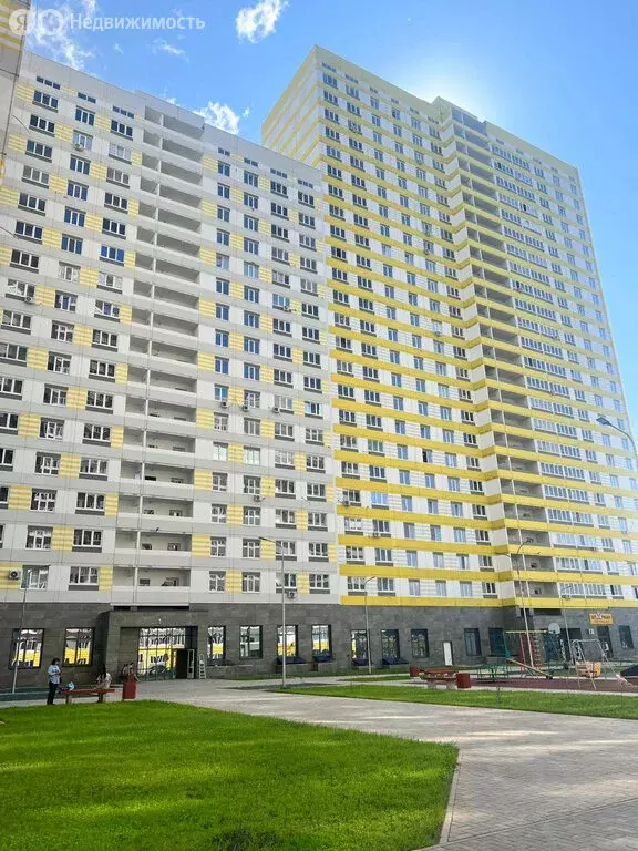 1-комнатная квартира: Оренбург, улица Юркина, 2 (40 м) - Фото 1