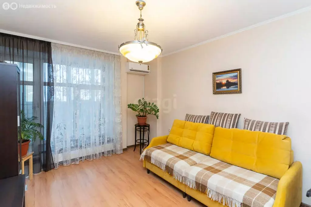 1-комнатная квартира: Тюмень, улица Василия Гольцова, 10 (34.3 м) - Фото 1