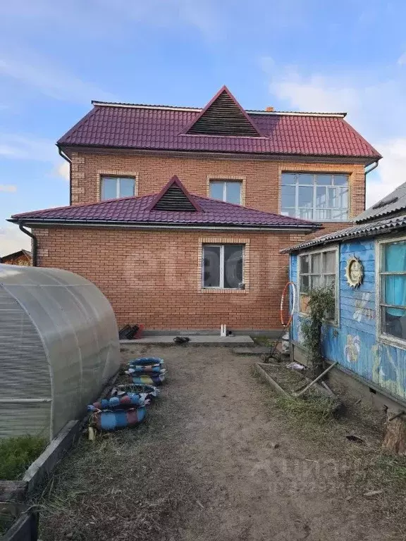 Дом в Бурятия, Улан-Удэ ул. Пирогова, 22 (222 м) - Фото 1