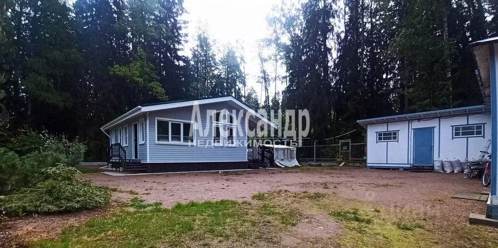 Дом в Ленинградская область, Выборгский район, Советское городское ... - Фото 1