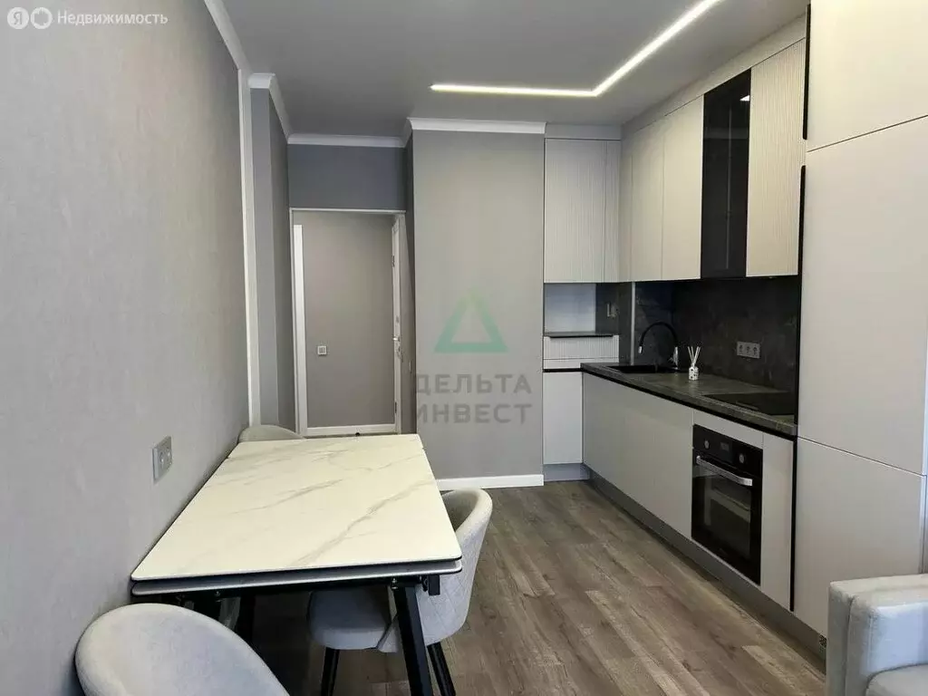 3-комнатная квартира: Уфа, улица Пархоменко, 156Г (61.9 м) - Фото 1