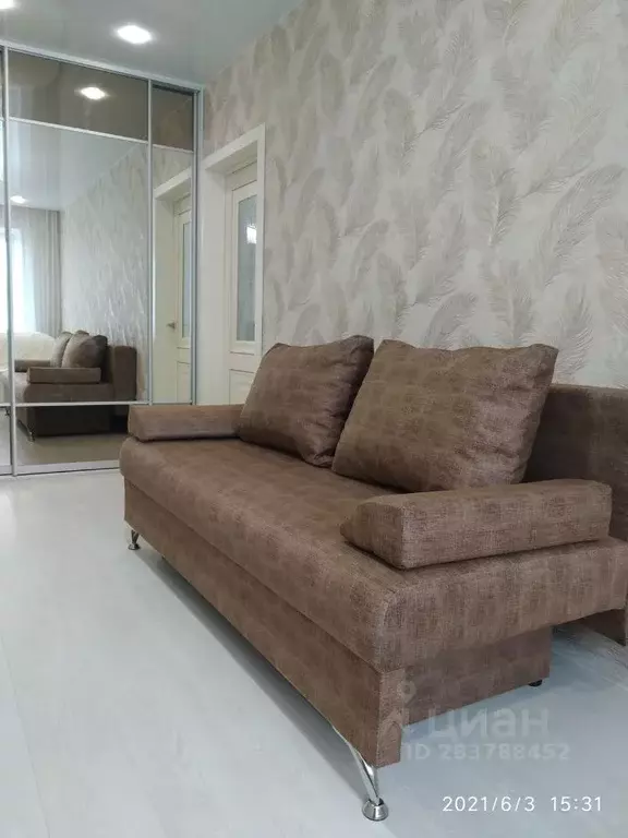 2-к кв. Курганская область, Курган Заозерный жилрайон, 5-й мкр, 35 ... - Фото 2