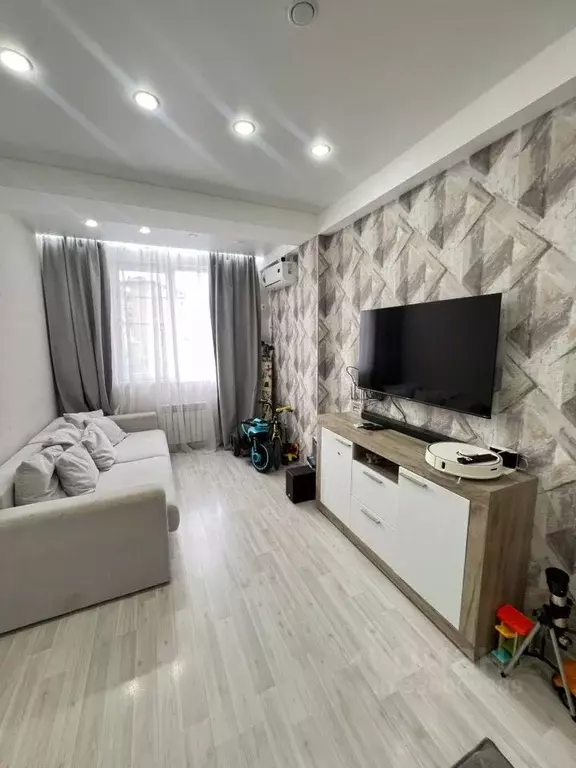 1-к кв. Краснодарский край, Сочи ул. Тимирязева, 44Г (30.4 м) - Фото 1
