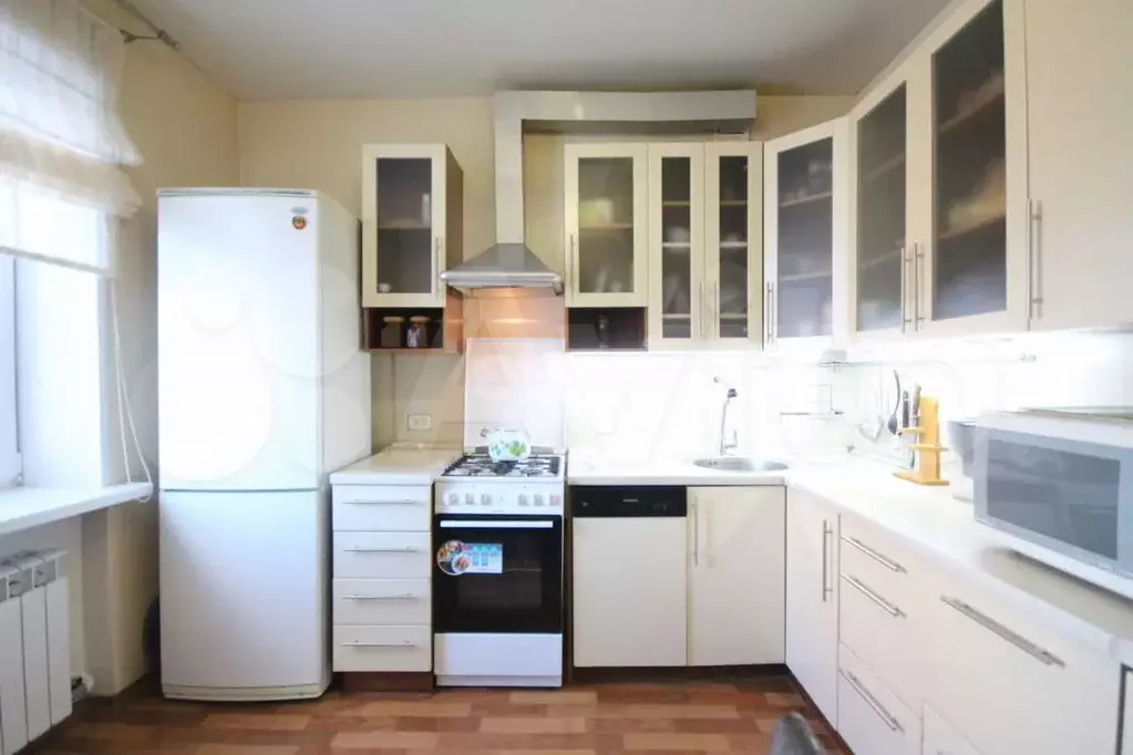 3-к. квартира, 70 м, 5/5 эт. - Фото 1