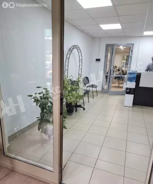 Помещение свободного назначения (69 м) - Фото 1