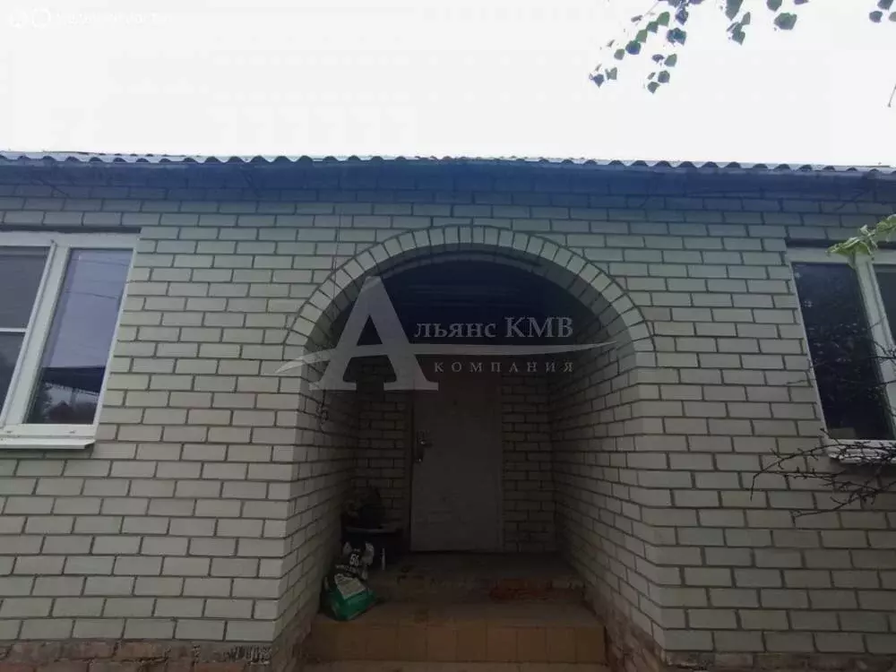 Дом в село Краснокумское, Горная улица (110 м) - Фото 1