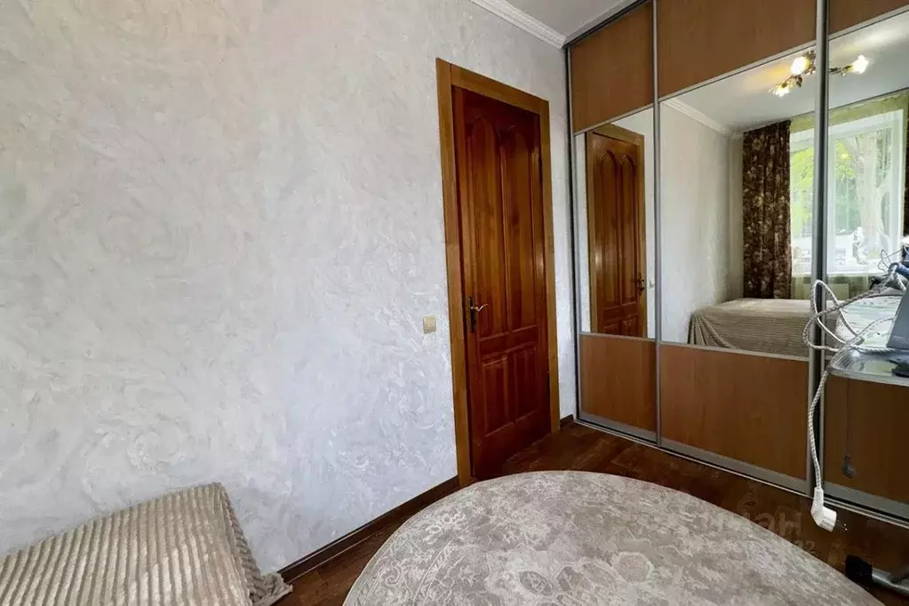 2-к кв. Крым, Феодосия бул. Старшинова, 15 (42.0 м) - Фото 2