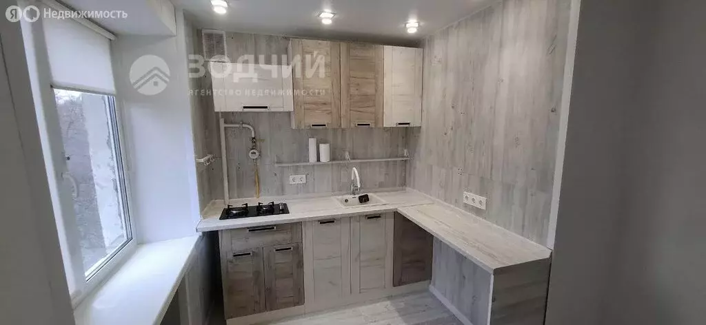 3-комнатная квартира: Чебоксары, проспект Мира, 23 (61.1 м) - Фото 1