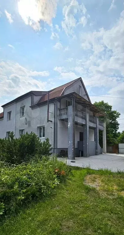 Дом 211 м на участке 8,6 сот. - Фото 0