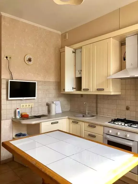 2-к кв. Крым, Ялта ул. Васильева, 9 (50.0 м) - Фото 2