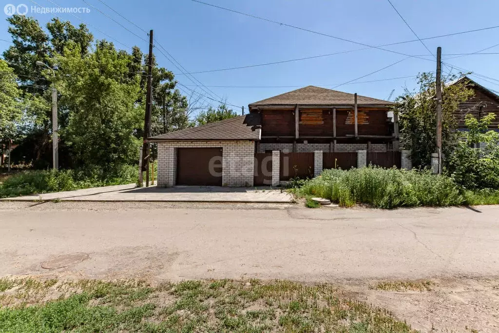 Дом в Барнаул, микрорайон ВРЗ, Садгородская улица, 17 (180 м) - Фото 0