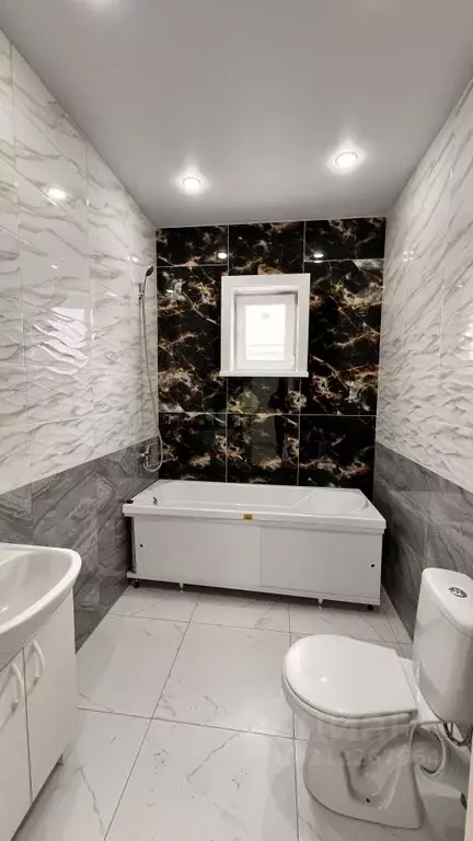 Дом в Иркутская область, Иркутский муниципальный округ, с. ... - Фото 0
