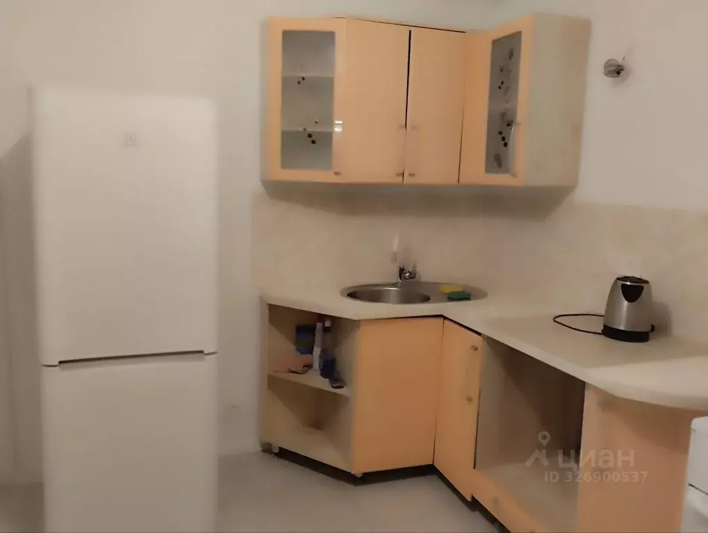 2-к кв. Свердловская область, Екатеринбург ул. Хуторская, 1 (51.5 м) - Фото 2