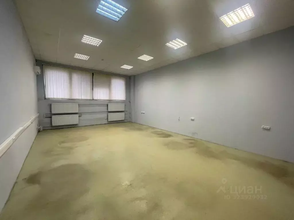 Производственное помещение в Санкт-Петербург ул. Ивана Фомина, 6Б ... - Фото 1