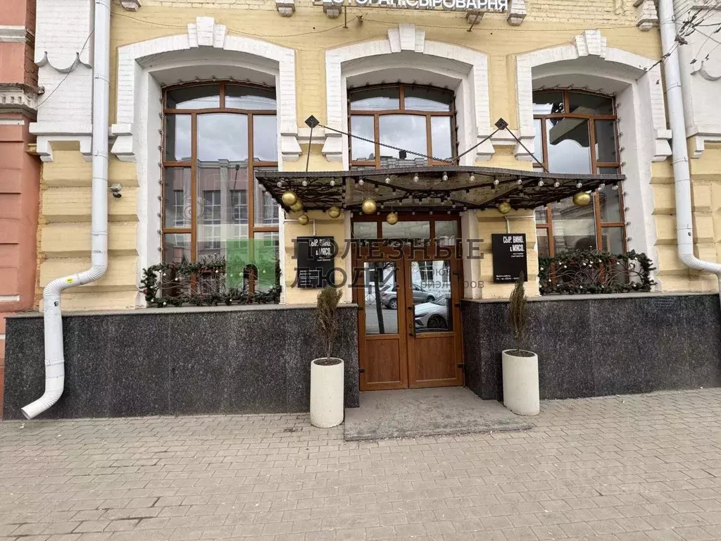 Торговая площадь в Астраханская область, Астрахань ул. Ленина, 8 (400 ... - Фото 2