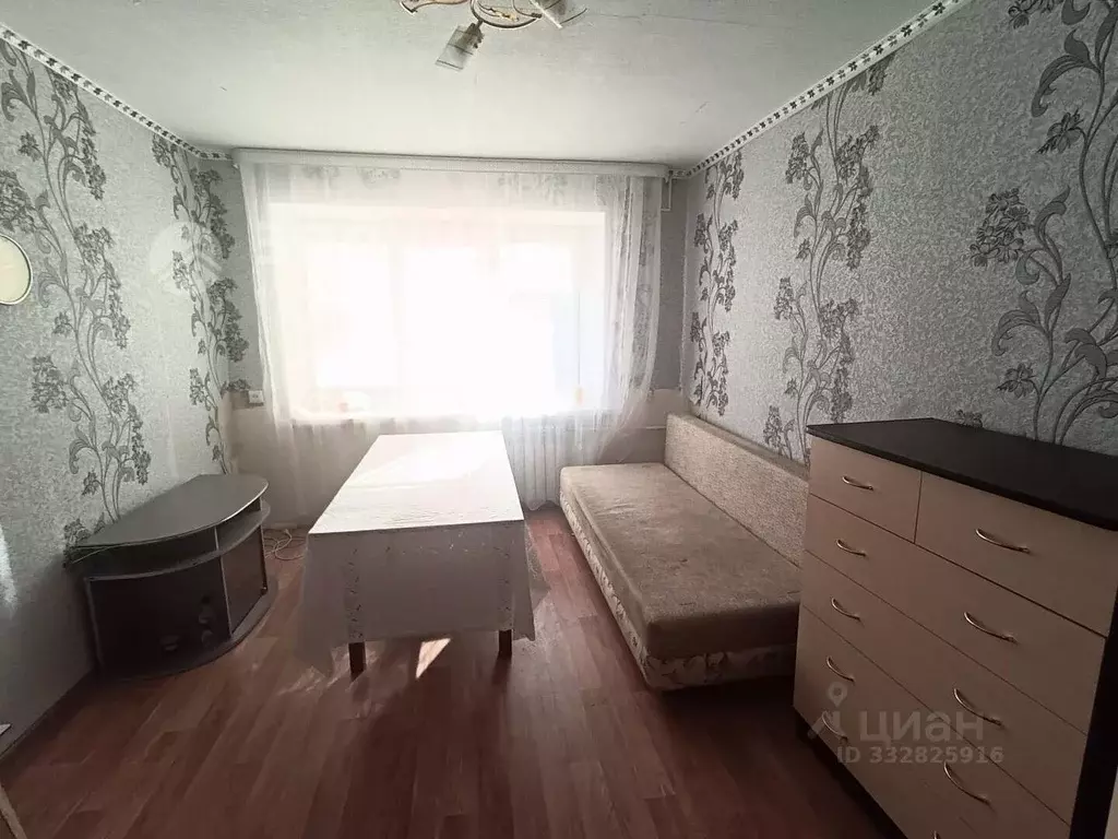 Комната Чувашия, Чебоксары ул. Калинина, 106к1 (12.5 м) - Фото 1
