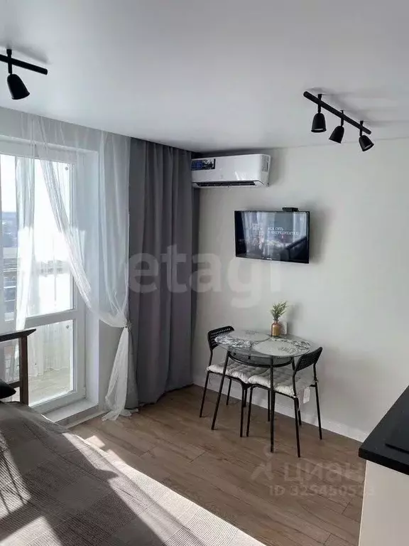 Студия Алтайский край, Новоалтайск Октябрьская ул., 18В (21.8 м) - Фото 1