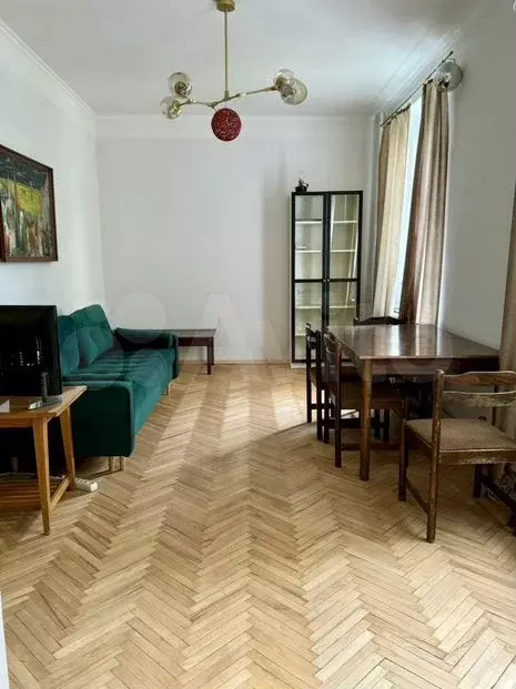 3-к. квартира, 85м, 2/5эт. - Фото 1