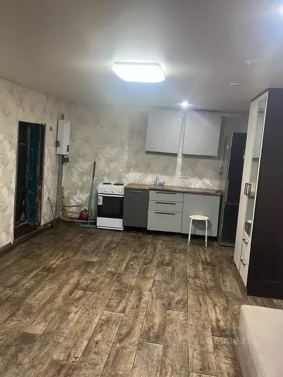 Дом в Красноярский край, Красноярск ул. Красной Армии, 206 (21 м) - Фото 1