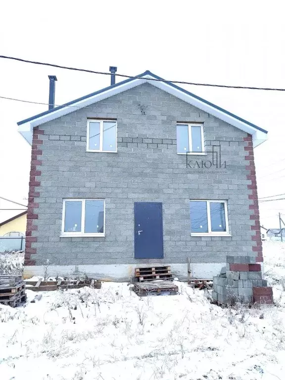 Дом в Челябинская область, Магнитогорск ул. Березовая (120 м) - Фото 0