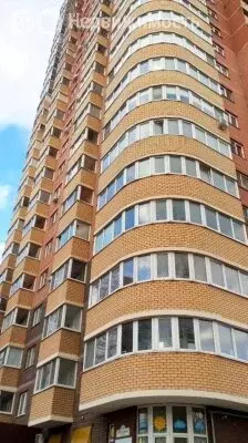 3-комнатная квартира: Ульяновск, улица Шолмова, 12А (57 м) - Фото 1