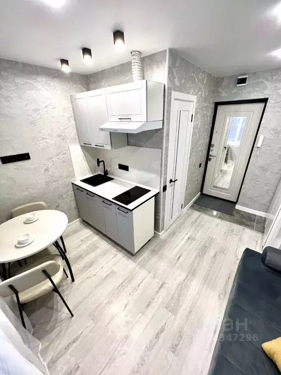 1-к кв. Татарстан, Казань Авангардная ул., 185 (15.0 м) - Фото 1