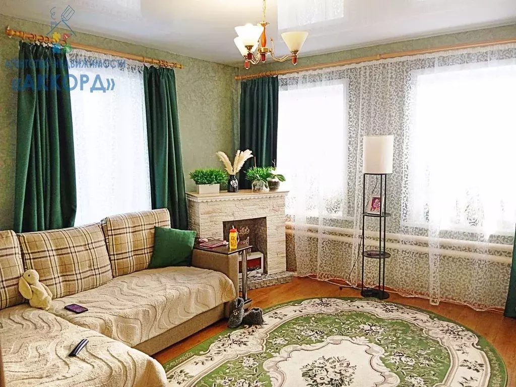 Дом в Алтайский край, Бийск Амурская ул. (67 м) - Фото 1