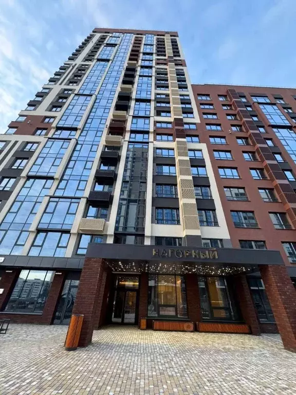 3-к кв. Свердловская область, Екатеринбург ул. Нагорная, 16 (108.5 м) - Фото 0