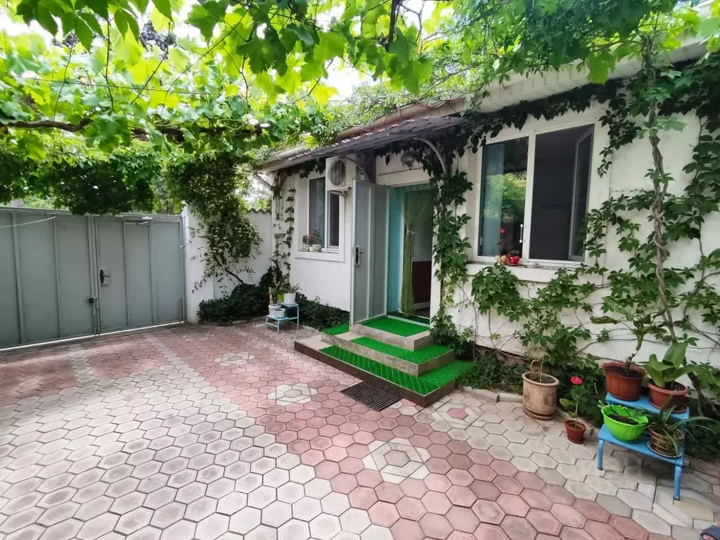 Дом в Крым, Евпатория ул. Пушкина, 68 (52 м) - Фото 1