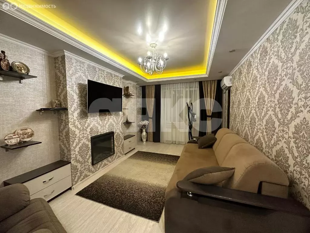 2-комнатная квартира: Батайск, улица Половинко, 280/2 (58 м) - Фото 1