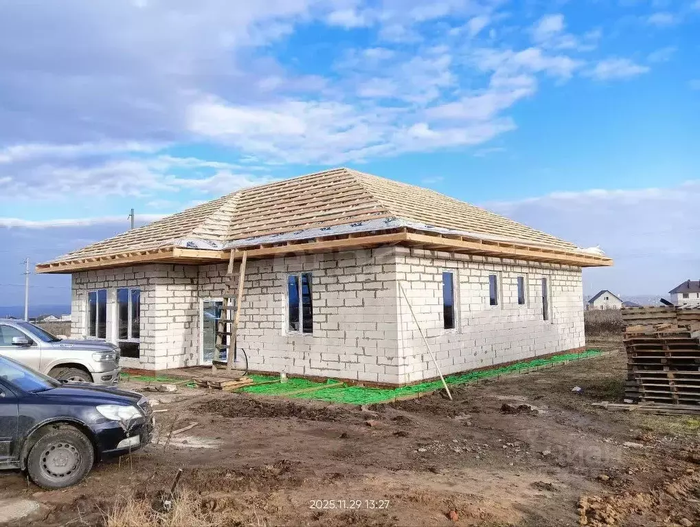 Дом в Курская область, Курский район, Моковский сельсовет, д. Гремячка ... - Фото 2