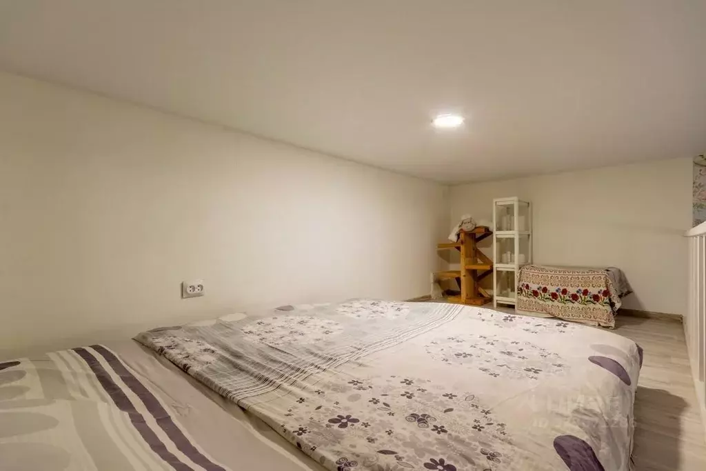 Комната Санкт-Петербург Графский пер., 7 (22.0 м) - Фото 2